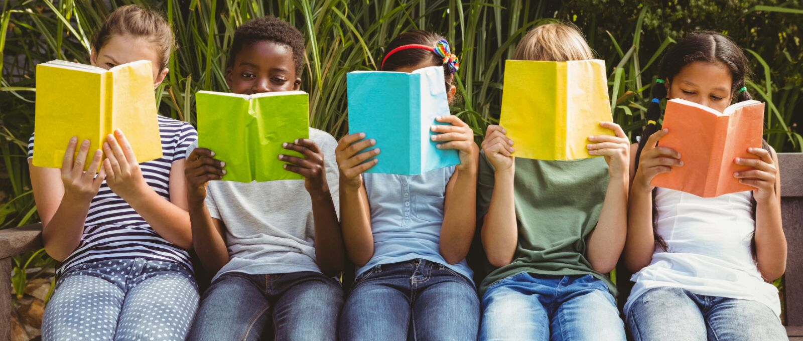 Kids reading to avoid summer slide